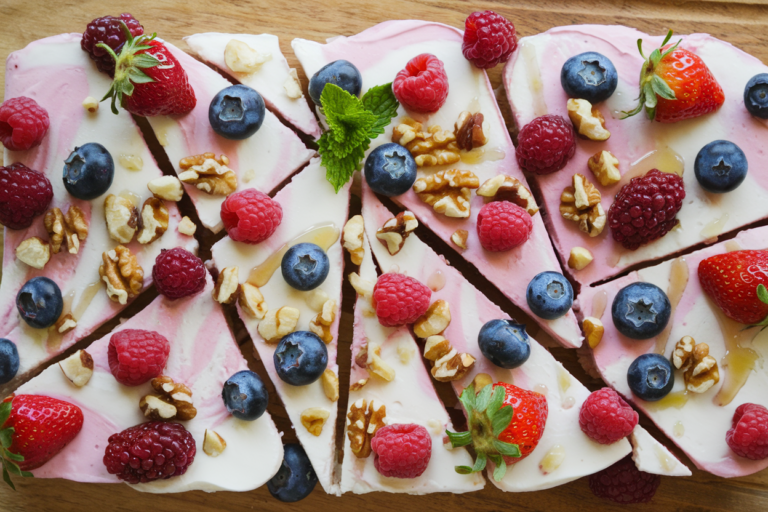 Frozen Yogurt Bark with Berries: The 5-Minute Snack Hack That Looks Fancy and Vanishes Faster