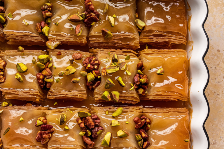 Turkish Baklava That Melts Hearts: The Flaky, Nutty, Honey-Kissed Showstopper You’ll Brag About